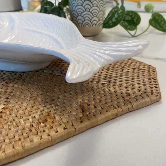 Glazed White Ceramic Fish Platter Made in Portugal - Picture 7 of 12